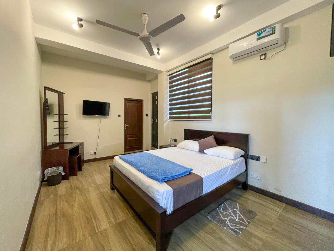 Lush Breeze Hotel Kandy Luaran gambar
