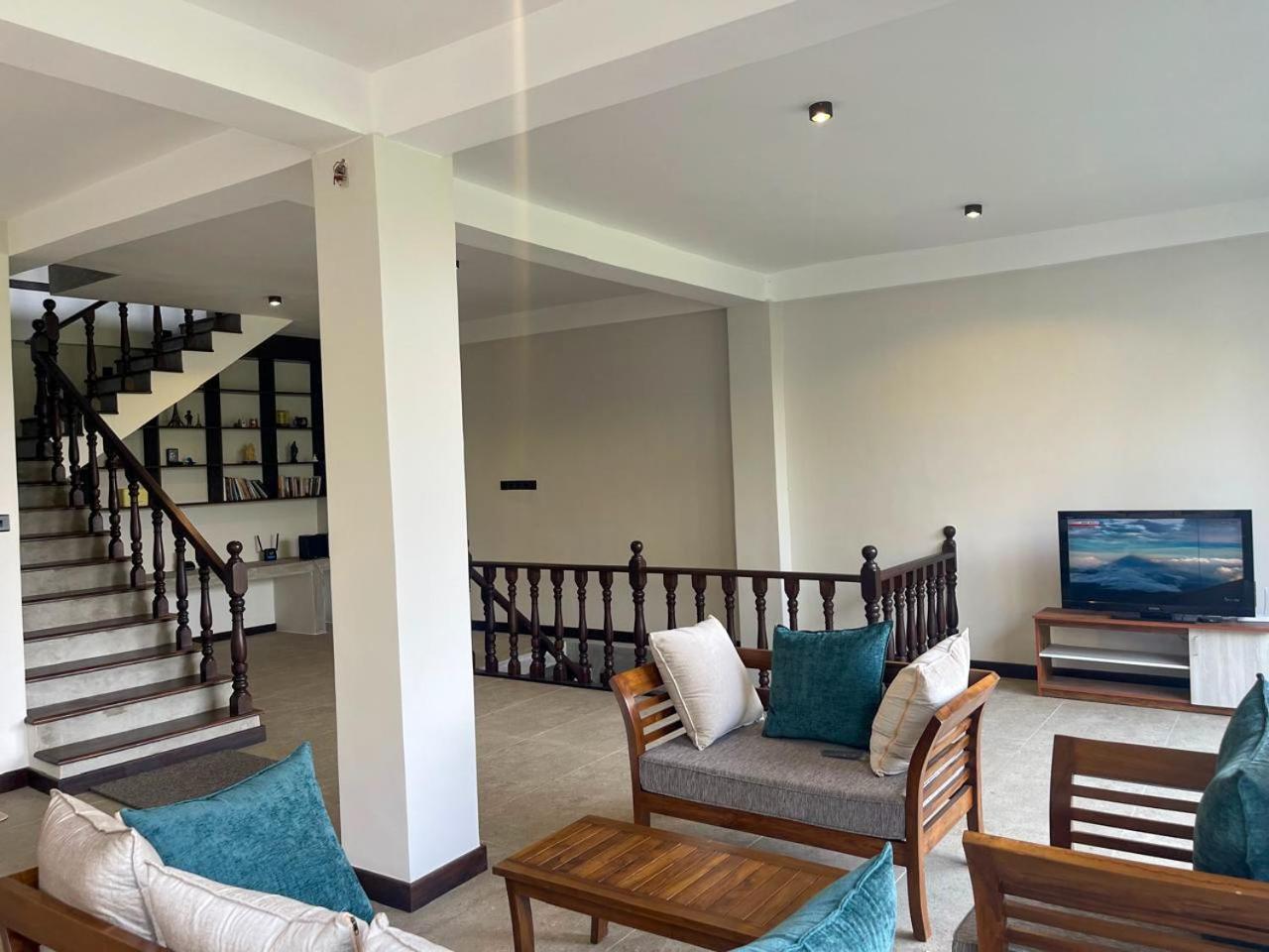 Lush Breeze Hotel Kandy Luaran gambar